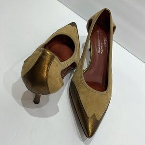 Donal J. Pliner. Women's Heels